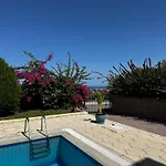 Villa Hillside With Sea Views Kyrenia (Northern Cyprus)