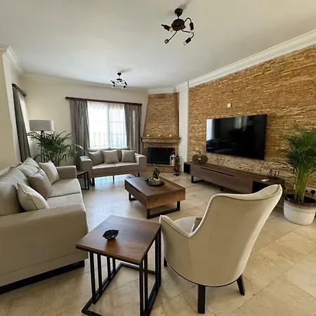 Villa Hillside With Sea Views *