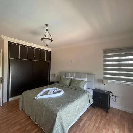 Hillside With Sea Views Villa *