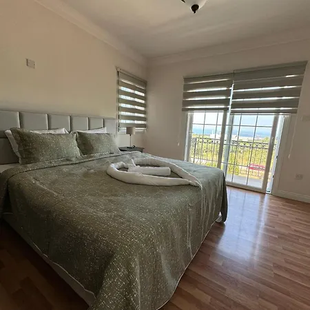 Hillside With Sea Views Villa Girne