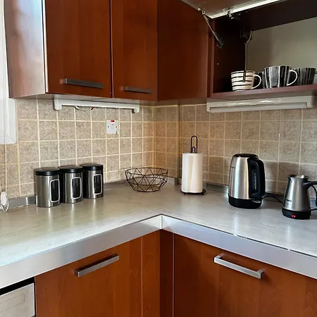 Vilă Hillside With Sea Views