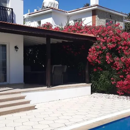 Hillside With Sea Views *