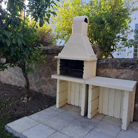 Hillside With Sea Views * Kyrenia (Northern Cyprus)