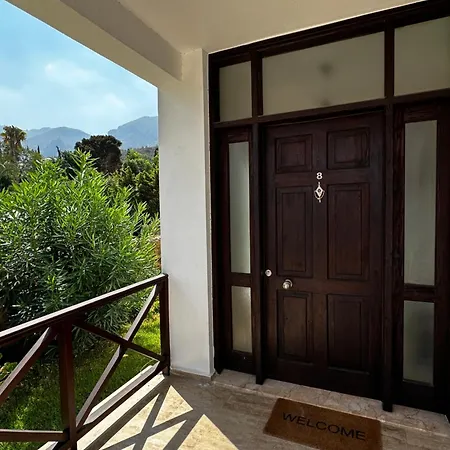 Hillside With Sea Views Villa *