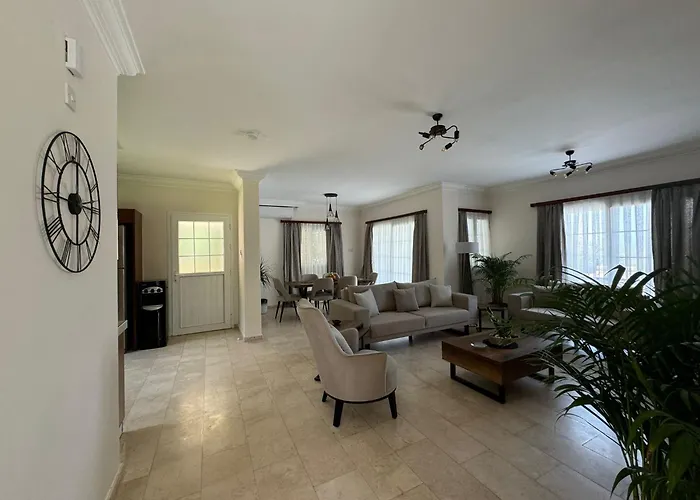 Hillside With Sea Views Villa Kyrenia (Northern Cyprus)