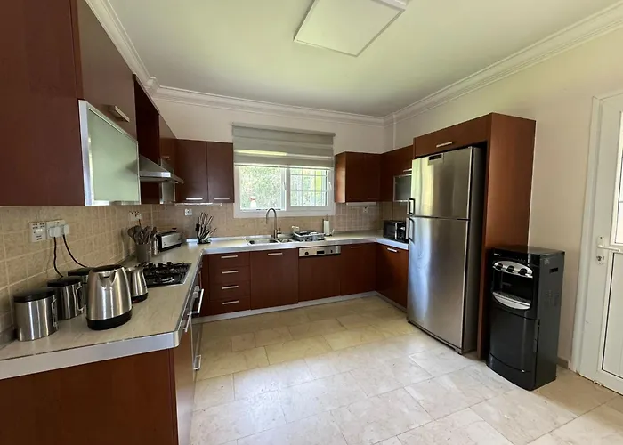 Vila Hillside With Sea Views *