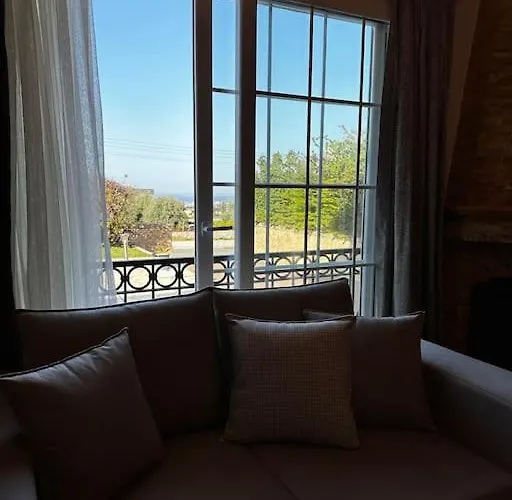 Hillside With Sea Views *