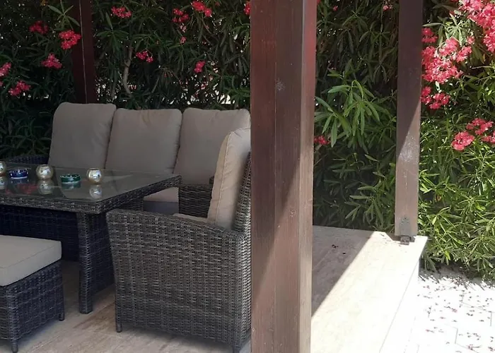 Hillside With Sea Views ヴィラ *