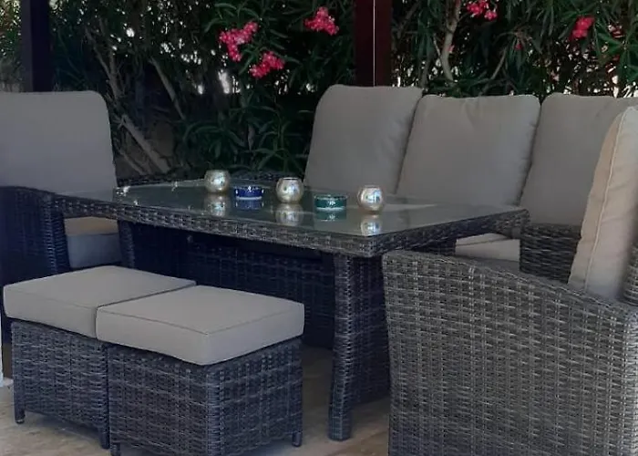 Hillside With Sea Views ヴィラ