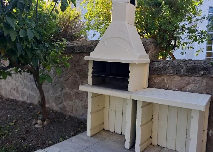 Hillside With Sea Views * Kyrenia (Northern Cyprus)